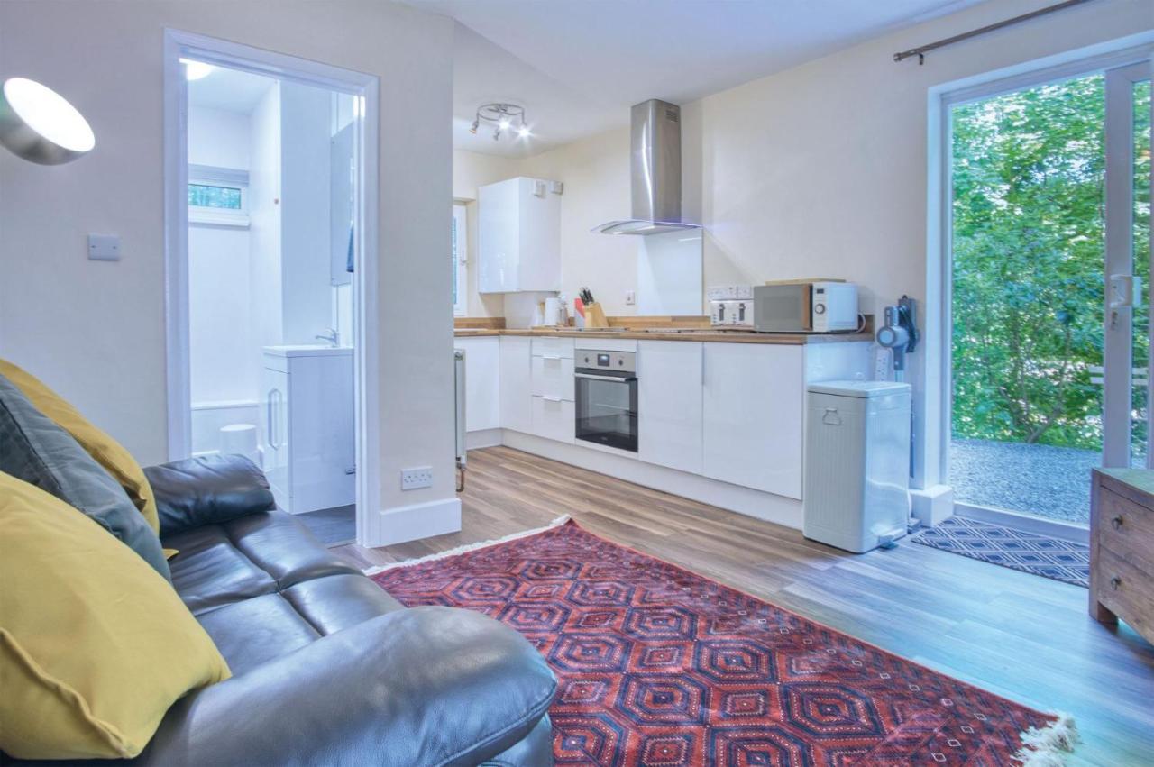 Croft Court - 1 Bedroom Apartment - Тенби Экстерьер фото