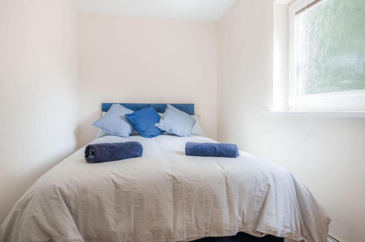 Croft Court - 1 Bedroom Apartment - Тенби Экстерьер фото