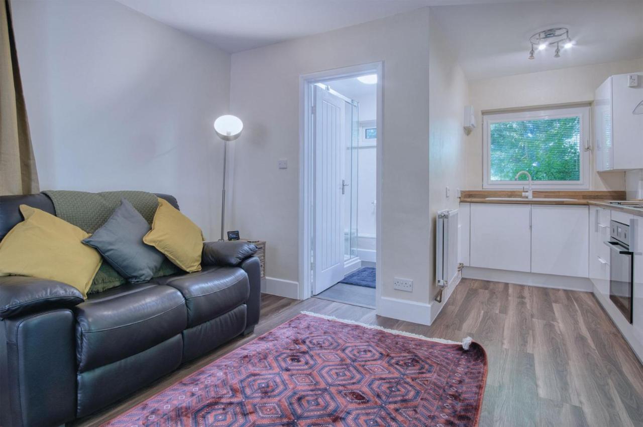 Croft Court - 1 Bedroom Apartment - Тенби Экстерьер фото